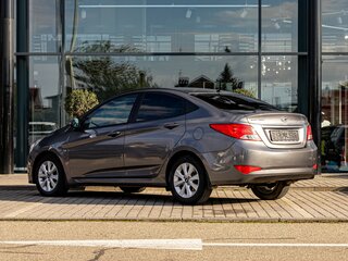 2016 Hyundai Solaris I Рестайлинг, серый, 955000 рублей, вид 4