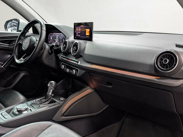 2021 Audi Q2 L e-tron I Рестайлинг, белый, 2450000 рублей - вид 12