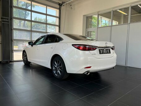 2022 Mazda 6 III (GJ) Рестайлинг 2, белый, 2300000 рублей, вид 4