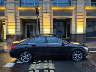 2014 Mercedes-Benz CLA 200 I (C117, X117), фиолетовый, 1070000 рублей, вид 3