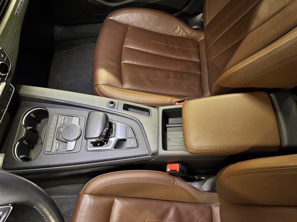 2019 Audi A4 V (B9), белый, 2900000 рублей - вид 8