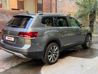 2019 Volkswagen Teramont I, серый, 2950000 рублей, вид 3
