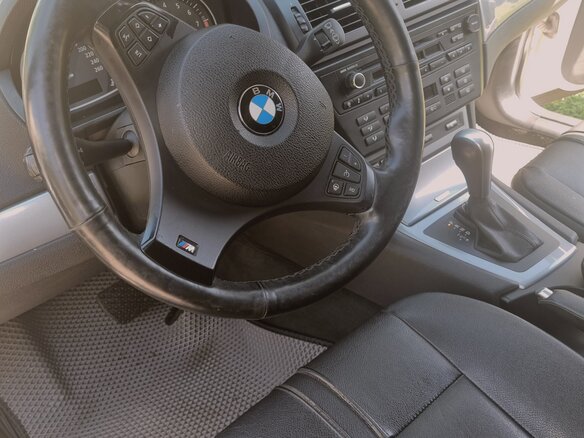2009 BMW X3 25i I (E83) Рестайлинг, серебристый, 950000 рублей - вид 3