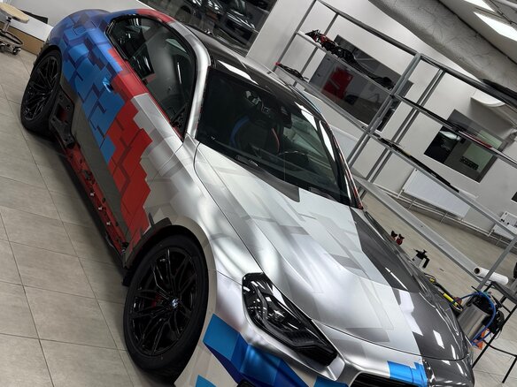 2023 BMW M2 G87, красный, 8650000 рублей - вид 8