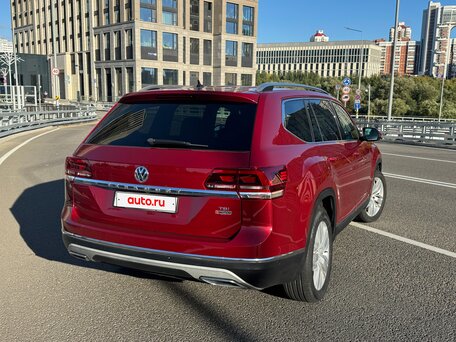 2018 Volkswagen Teramont I, красный, 2950000 рублей, вид 5