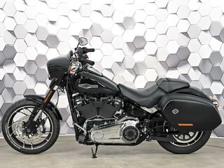 2019 Harley-Davidson Sport Glide, чёрный, 1449000 рублей, вид 4