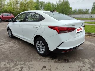 2020 Hyundai Solaris II, белый, 1180000 рублей, вид 4