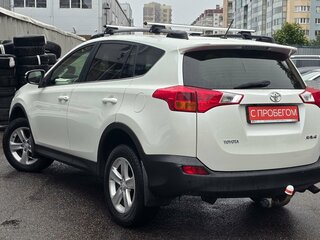 2014 Toyota RAV4 IV (XA40), белый, 1599000 рублей, вид 4