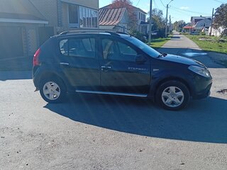 2013 Renault Sandero Stepway I, чёрный, 410000 рублей, вид 2