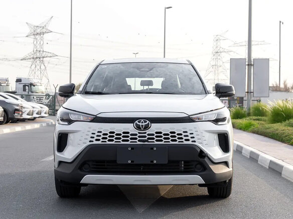 2026 Toyota Corolla Cross I Рестайлинг, белый, 3300750 рублей - вид 1