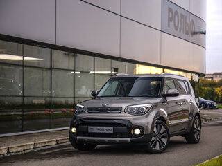 2018 Kia Soul II Рестайлинг, серебристый, 1399777 рублей, вид 1