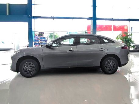 2026 BYD E7 48 kWh, серый, 2280000 рублей, вид 2