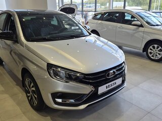 2026 Lada (ВАЗ) Vesta I Рестайлинг (NG), серебристый, 2035000 рублей, вид 5