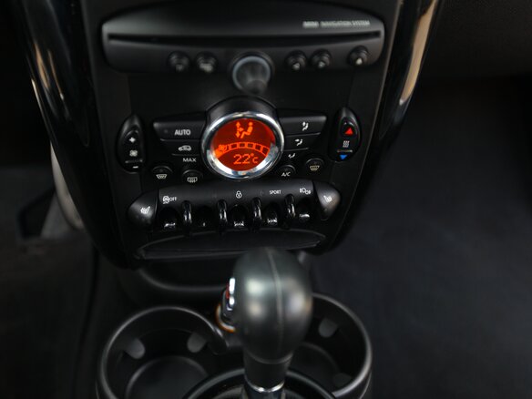 2015 Mini Countryman Cooper S I, коричневый, 2440000 рублей - вид 11