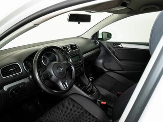 2011 Volkswagen Golf VI, белый, 610000 рублей, вид 5