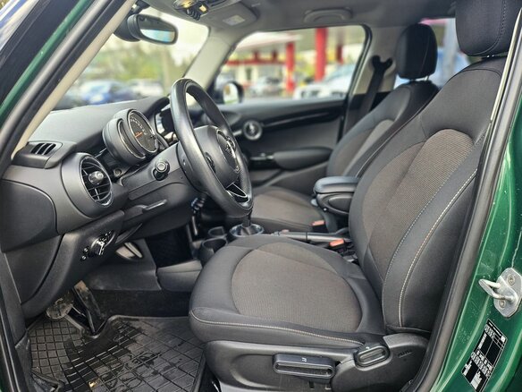 2019 Mini Hatch Cooper III (F55/F56) Рестайлинг, зелёный, 2050000 рублей - вид 10