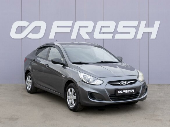 2013 Hyundai Solaris I, серый, 859000 рублей