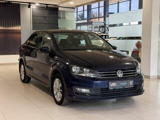 2016 Volkswagen Polo V Рестайлинг, синий, 1037000 рублей, вид 3