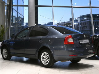 2009 Skoda Octavia II (A5) Рестайлинг, серый, 630000 рублей, вид 4