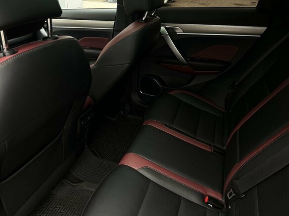 2021 Geely Coolray I, серебристый, 1690000 рублей - вид 14