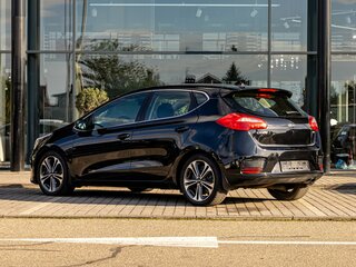 2018 Kia Ceed II Рестайлинг, чёрный, 1195000 рублей, вид 4