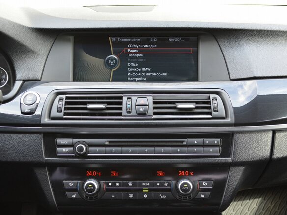2012 BMW 5 серии 528i xDrive VI (F10/F11/F07), белый - вид 8