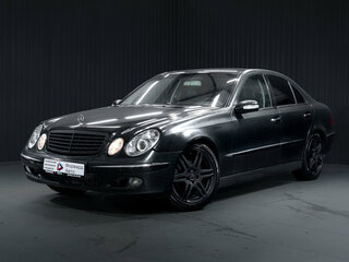 2002 Mercedes-Benz E-Класс 240 III (W211, S211), чёрный, 499000 рублей, вид 3