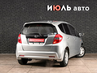 2012 Honda Fit II, серый, 675000 рублей, вид 4