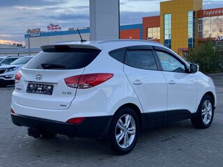 2013 Hyundai ix35 I, белый, 1350000 рублей, вид 4
