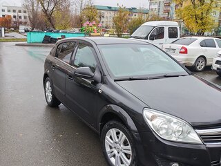 2012 Opel Astra H Рестайлинг, чёрный, 650000 рублей, вид 2