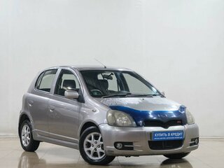 2001 Toyota Vitz I (P10), серый, 399000 рублей, вид 1