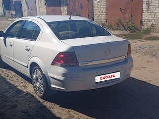 2012 Opel Astra H Рестайлинг, белый, 800000 рублей, вид 3