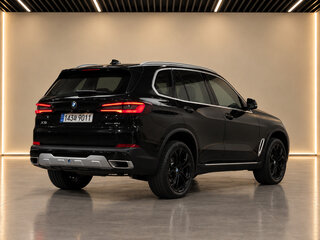 2023 BMW X5 30d IV (G05/G18), чёрный, 8544271 рублей, вид 3