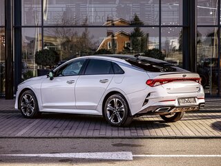 2021 Kia K5 III, белый, 1895000 рублей, вид 4