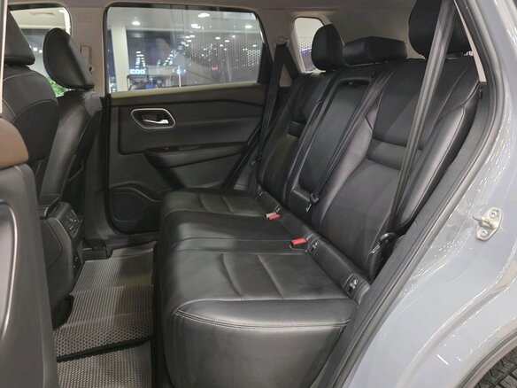 2021 Nissan X-Trail IV, серый, 2970000 рублей - вид 9