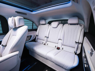 2026 Mercedes-Benz VLE 400 4MATIC, чёрный, 24500000 рублей, вид 2