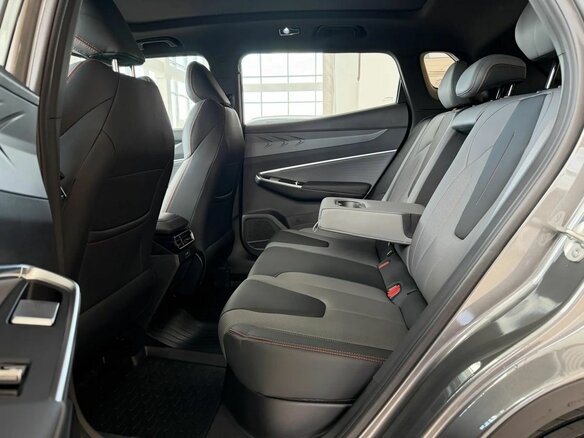 2026 Geely Cityray, серый, 3204990 рублей - вид 8