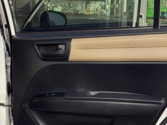 2015 Toyota Corolla Axio XI (E160, E170, E180), белый, 1100000 рублей - вид 27