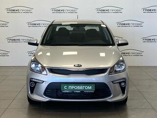 2017 Kia Rio IV, серебристый, 1450000 рублей, вид 3