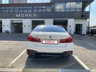 2020 BMW 5 серии 530d xDrive VII (G30/G31/G38), белый, 3920000 рублей, вид 4
