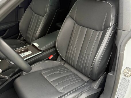 2022 Audi A7 L 55 TFSI II (4K), белый, 4990000 рублей, вид 5