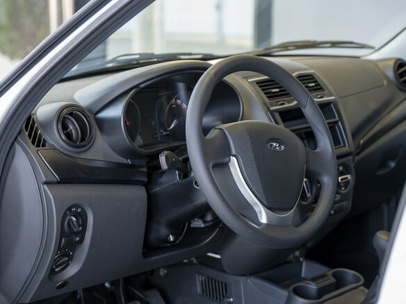 2026 Lada (ВАЗ) Granta I Рестайлинг, белый, 1800000 рублей - вид 16