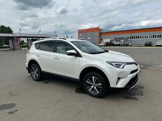2018 Toyota RAV4 IV (XA40) Рестайлинг, белый, 2800000 рублей, вид 2