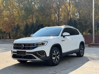 2022 Volkswagen Tayron I Рестайлинг, белый, 1675000 рублей, вид 1