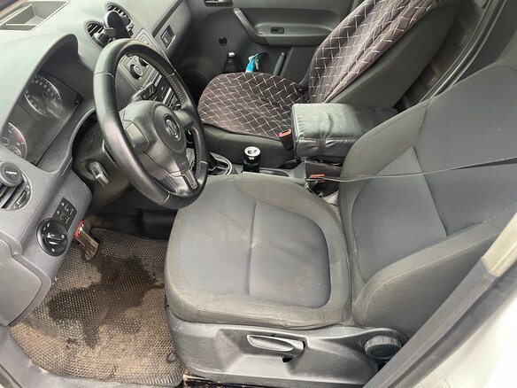 2011 Volkswagen Caddy III Рестайлинг, белый, 800000 рублей - вид 5