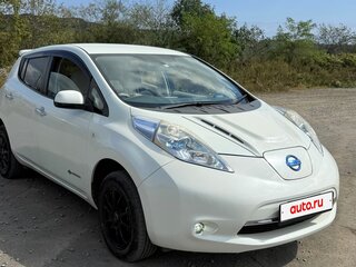 2012 Nissan Leaf (EM61) I (ZE0/AZE0), белый, 1182000 рублей, вид 4