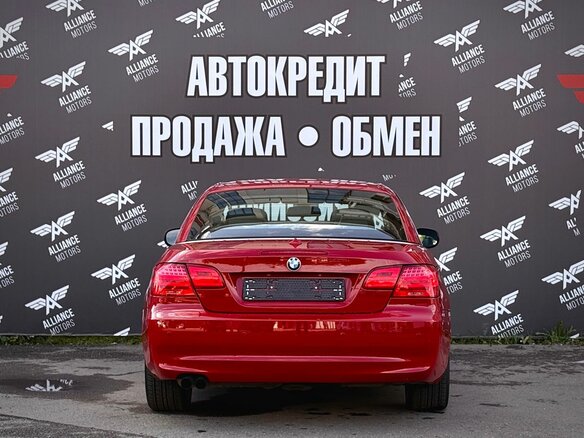 2010 BMW 3 серии 328i V (E90/E91/E92/E93) Рестайлинг, красный - вид 5