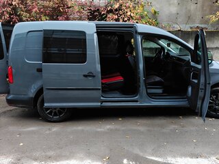 2017 Volkswagen Caddy Maxi IV, серый, 1900000 рублей, вид 2