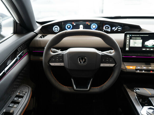 2024 Changan UNI-V I, белый, 3209900 рублей - вид 7