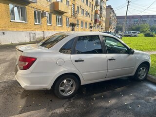 2019 Lada (ВАЗ) Granta I Рестайлинг, белый, 530000 рублей, вид 3